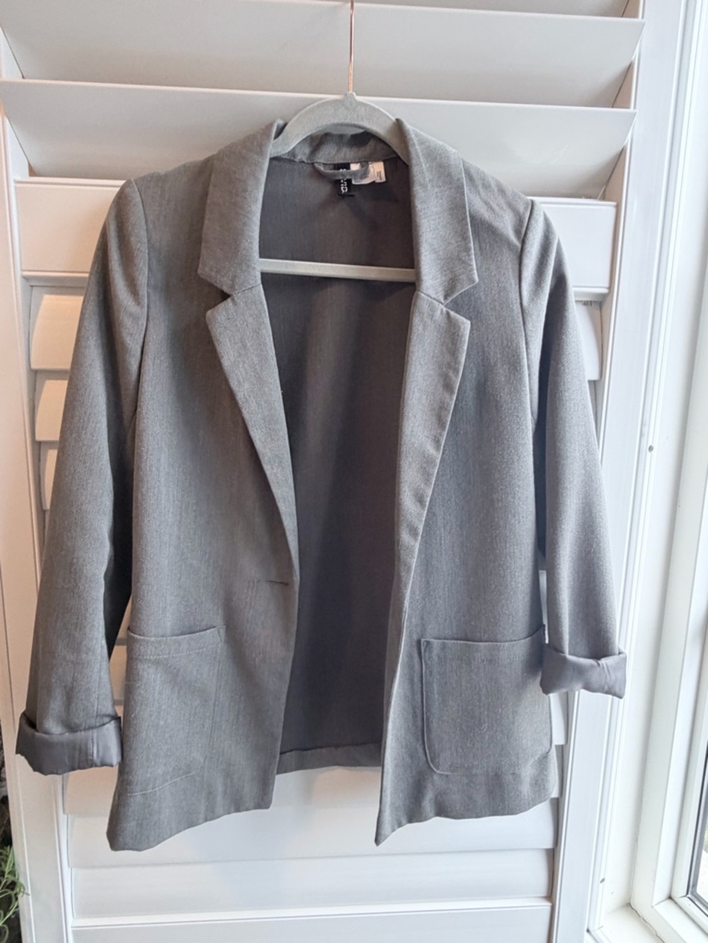 H&M Women's Light Gray Open Blazer